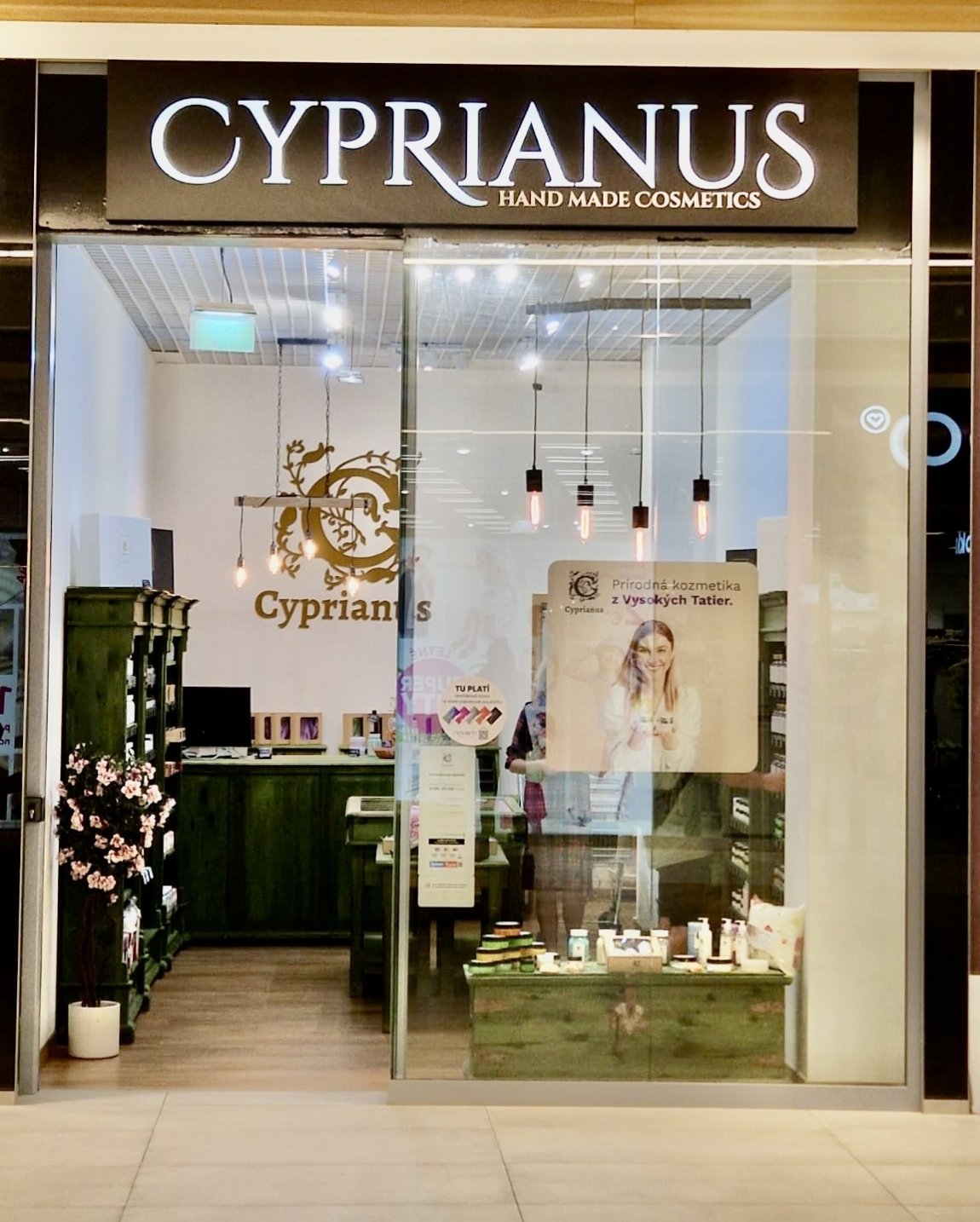 Predajňa Cyprianus – Prešov, OC Novum